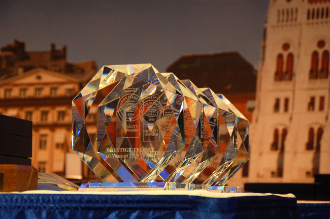 モンドセレクショントロフィー